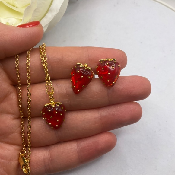 kate spade strawberry studs and necklace set - Picture 5 of 5